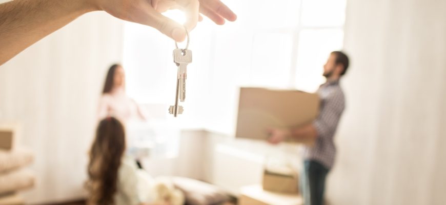 nice picture family working together